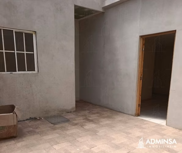 Amplia Casa Familiar en Zona Tranquila de Ciudad Doral