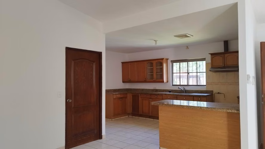 Rento Casa de Habitación en km 13 C/Masaya en Residencial - Imagen 6