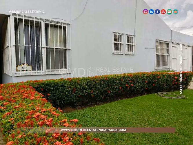 Se vende preciosa y amplia residencia, ideal para una familia numerosa BMD