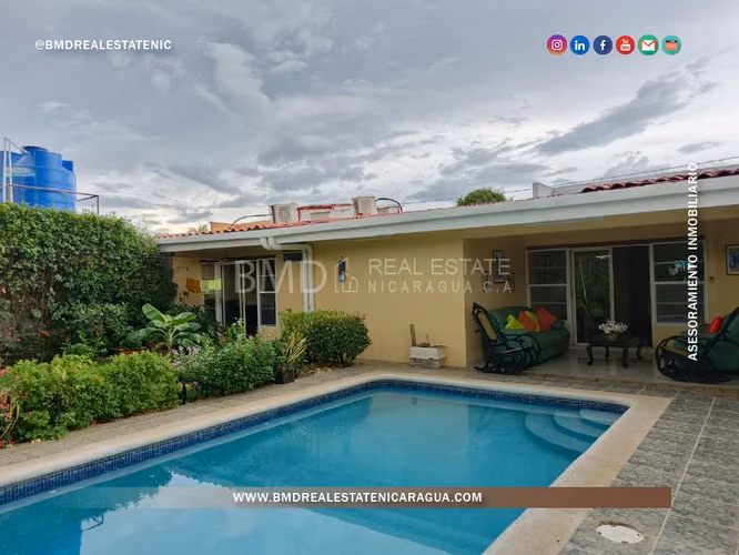 Se vende preciosa y amplia residencia, ideal para una familia numerosa BMD