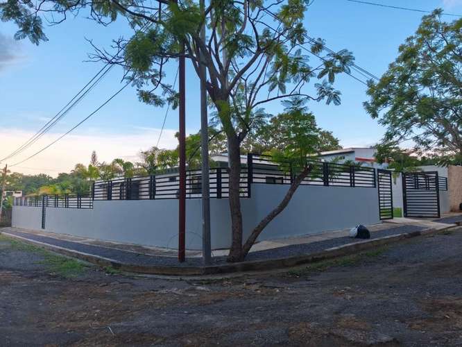 Vendo Moderna Casa en Carretera a Masaya km 13 - Imagen 6