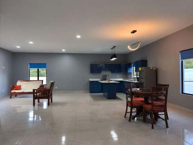 Vendo Moderna Casa en Carretera a Masaya km 13 - Imagen 3