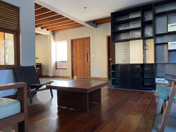 YA-Vendo bonita casa en carretera sur.