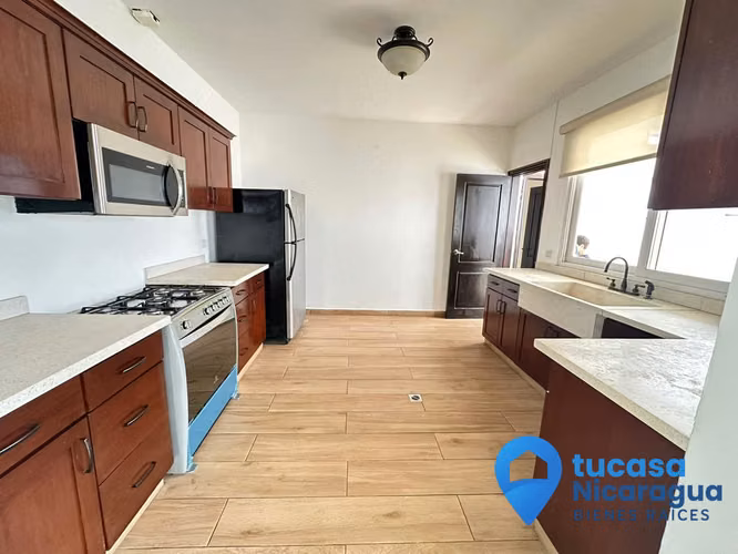Rento casa en Las Colinas, Managua – Moderna, amplia y en condominio privado - Imagen 12