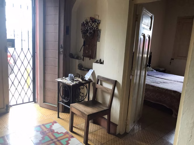 GANGA en Granada - Casa Restaurada en Granada