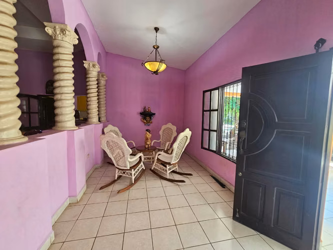 VENTA DE CASA ESTILO QUINTA EN GRANADA ml