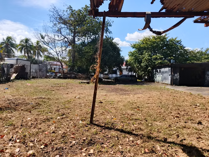 CARRETERA MASAYA KM 5.5 - SE VENDE PROPIEDAD CON UBICACIÓN CENTRICA