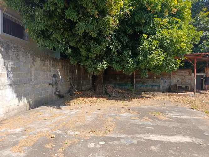 CARRETERA MASAYA KM 5.5 - SE VENDE PROPIEDAD CON UBICACIÓN CENTRICA