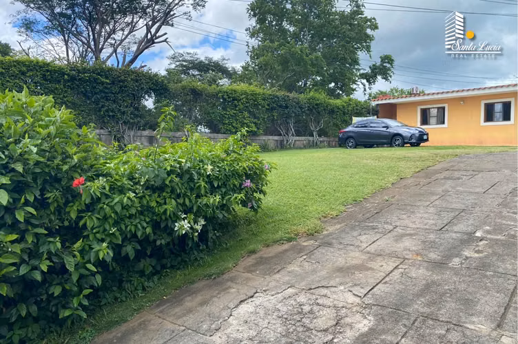 Complejo de apartamentos en venta en carretera Sur – DC