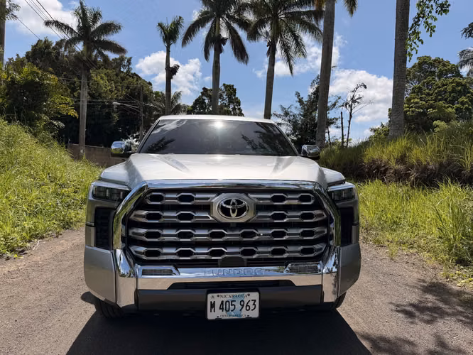 TOYOTA TUNDRA EDICIÓN 1794 