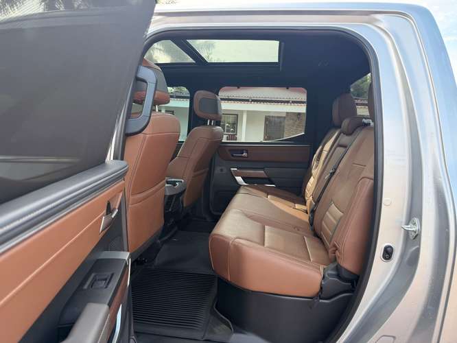 TOYOTA TUNDRA EDICIÓN 1794 