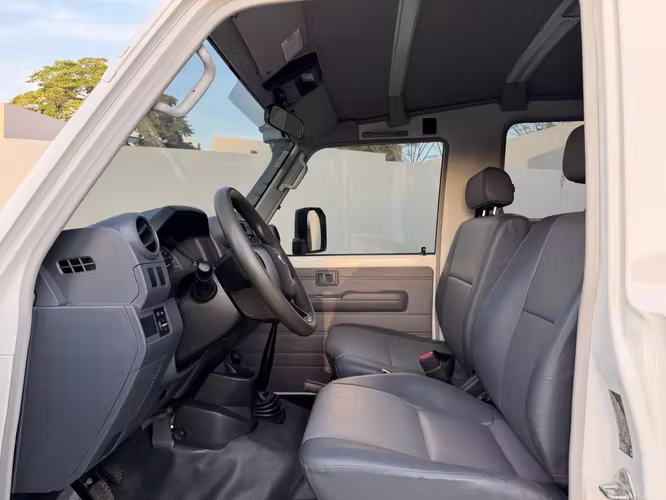 TOYOTA LAND CRUISER SAFARI - Imagen 5
