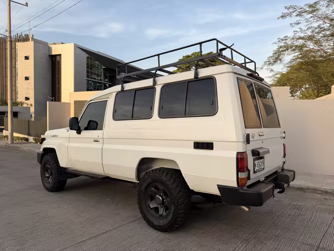 TOYOTA LAND CRUISER SAFARI - Imagen 14