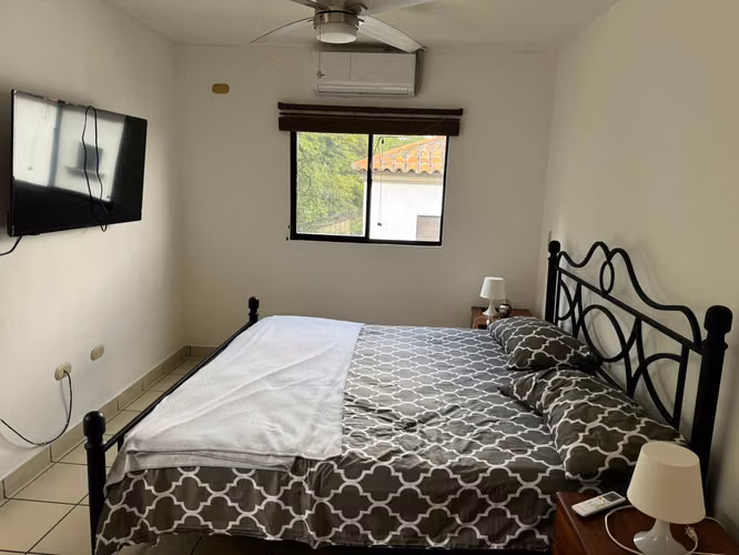 Casa en Renta amueblada en santo domingo