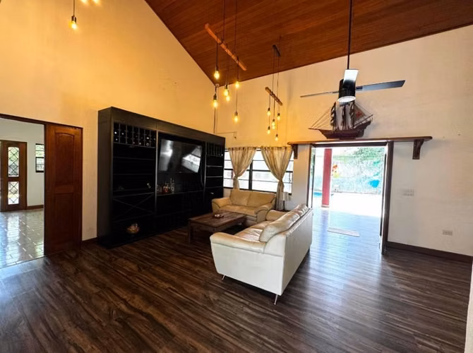 Oportunidad de Venta en las colinas - Imagen 2