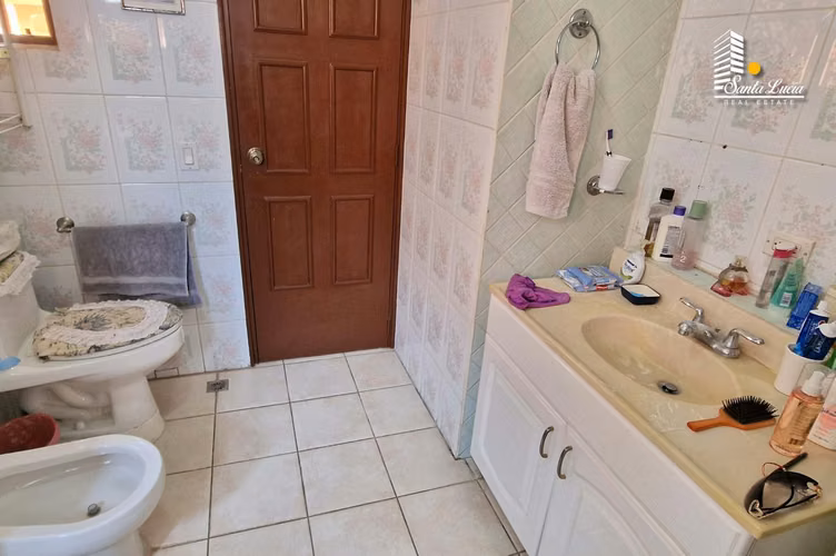 ¡¡Fabulosa y Amplia Casa en Venta en Bolonia!! - DC