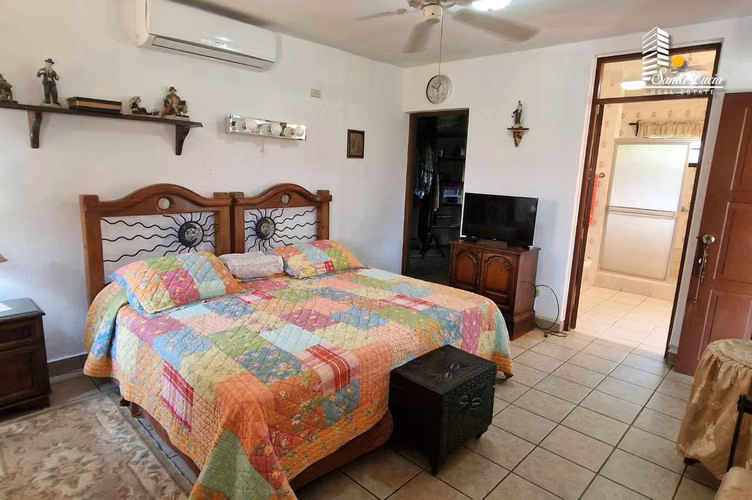¡¡Fabulosa y Amplia Casa en Venta en Bolonia!! - DC