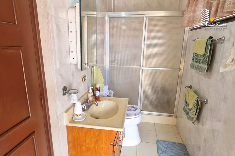 ¡¡Fabulosa y Amplia Casa en Venta en Bolonia!! - DC