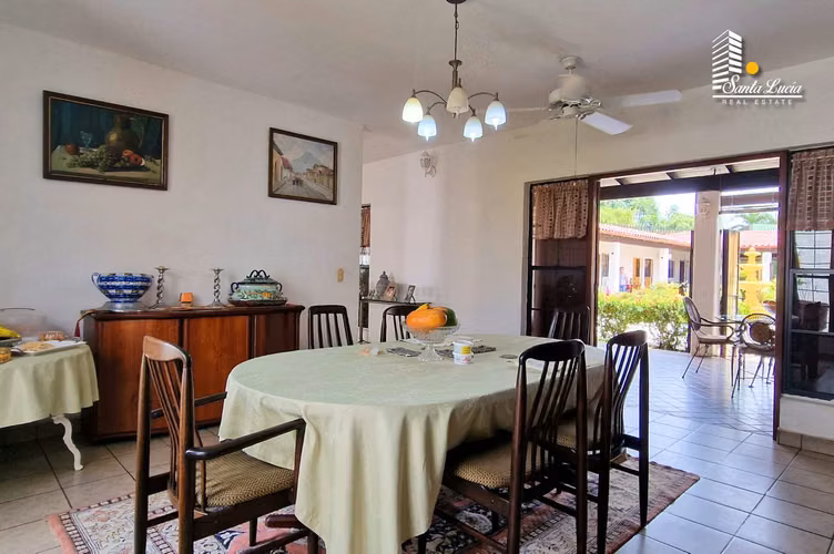 ¡¡Fabulosa y Amplia Casa en Venta en Bolonia!! - DC