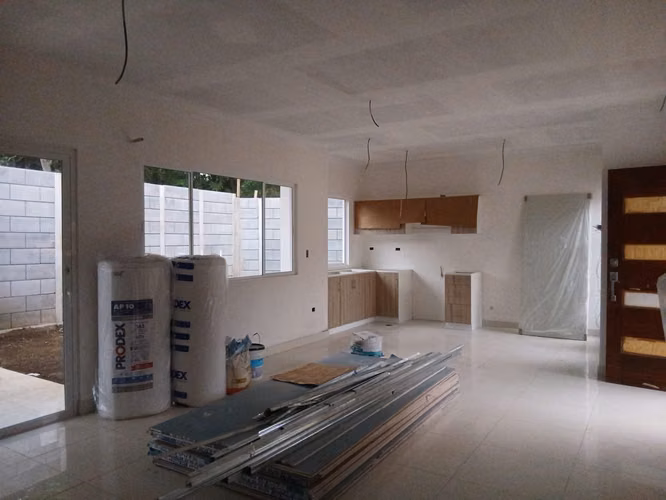 LB Moderna casa en venta   Viejo Santo Domingo