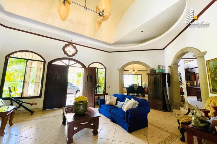 Preciosa Casa en Zona de Veracruz  - DC