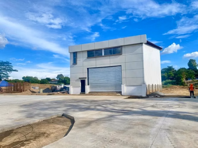  Se Renta Ofi-Bodega de 2 Plantas — Carretera a Masaya FP