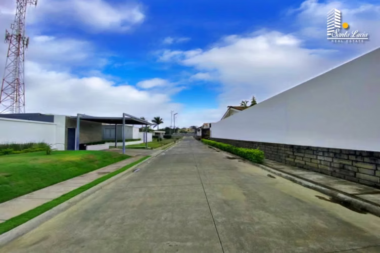  EN VENTA Casa en Estancia de Santo Domingo - LL
