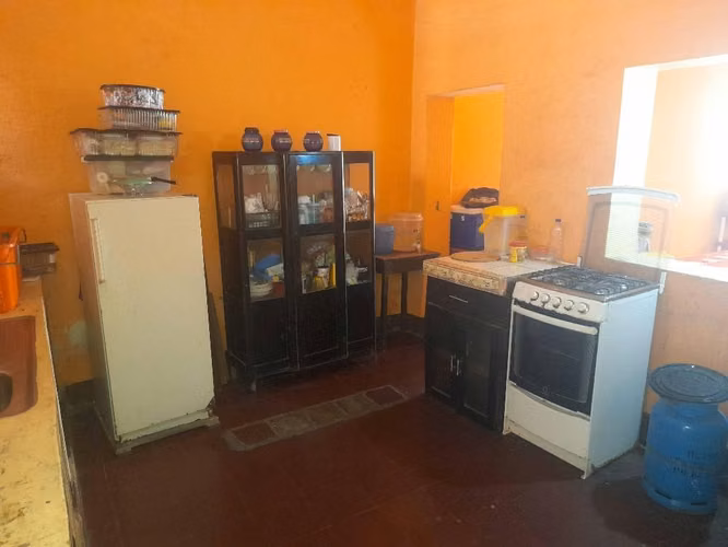 VENTA CASA EN GRANADA CENTRICA 5382