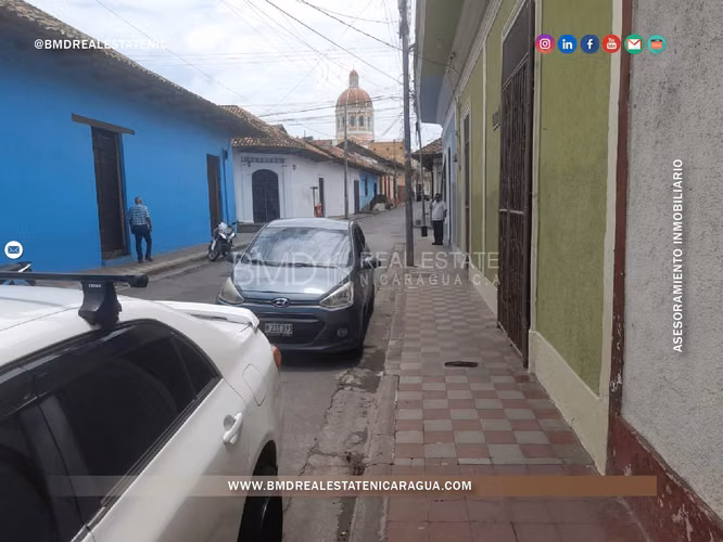 VENTA CASA EN GRANADA CENTRICA 5382