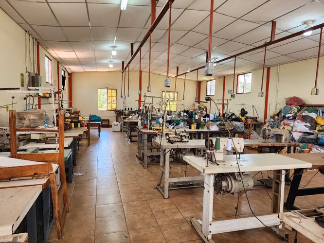 FH-Venta de Propiedad Comercial por Mercado Roberto Huembes