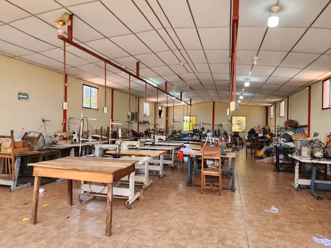 FH-Venta de Propiedad Comercial por Mercado Roberto Huembes