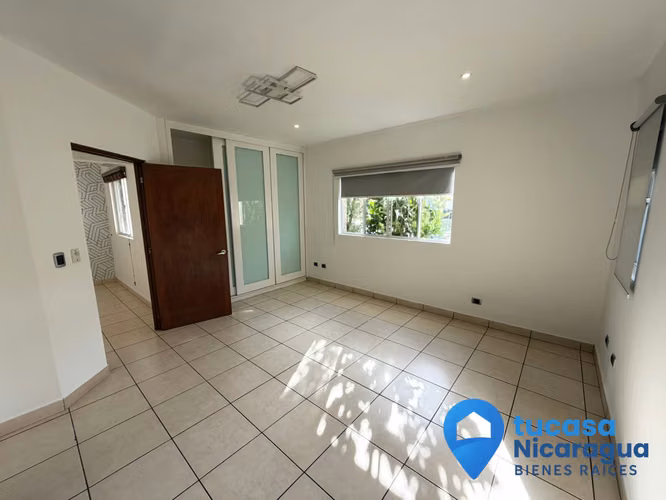 Casa majestuosa en renta en santo domingo - Imagen 17
