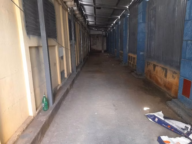 RENTA BODEGA BIEN UBICADA BOLONIA 5382 - Imagen 4