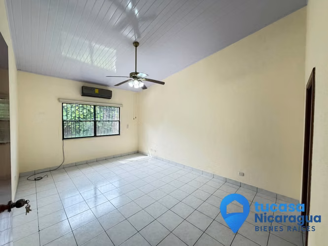 Santo Domingo Casa rento en condominio