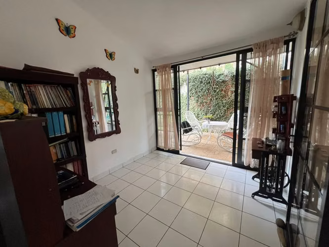 PRECIOSA CASA EN VENTA EN ESQUIPULAS - Imagen 2
