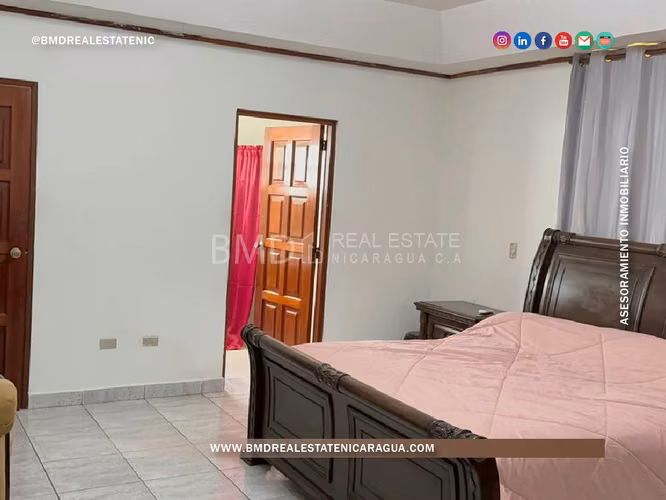 Se vende cómoda casa en la calle principal de Las Cumbres en Villa Fontana NG