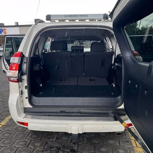 Camioneta Toyota Prado TXL 2016