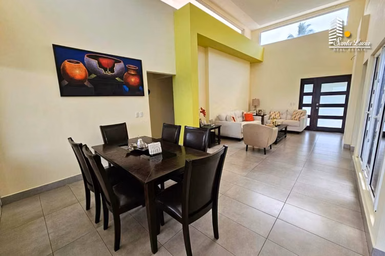 Casa Moderna en Condominio de Santo Domingo - LL