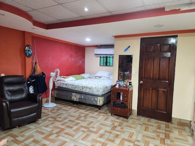 A solo 100 metros de la pista del Hospital Manolo Morales