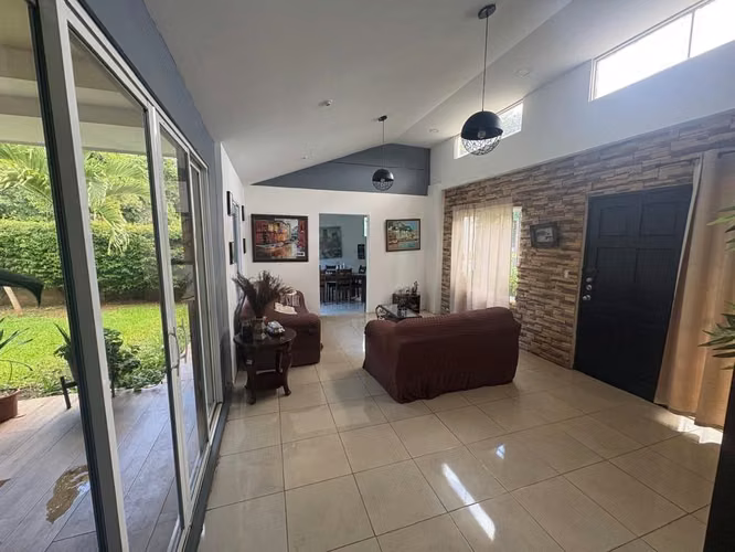 COLINAS DE SANTA CRUZ / U$175,000