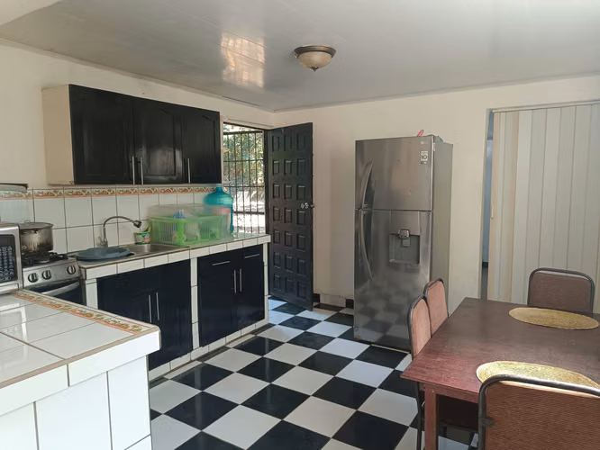 Venta de quinta sobre la carretera a Masaya km 20 para comercial o vivienda - Imagen 3