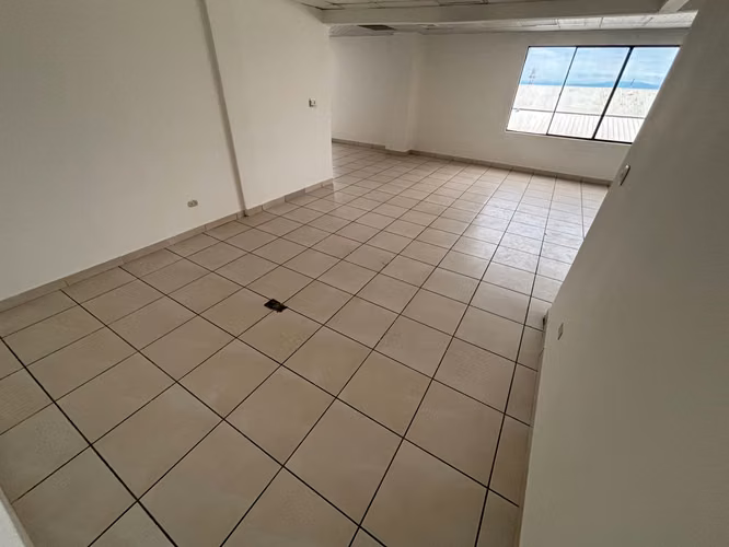 Alquiler de local para oficinas varias en Villa Fontana - Imagen 11