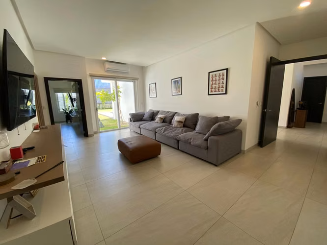 SE VENDE CASA EN CONDOMINIO EXCLUSIVO en SANTO DOMINGO