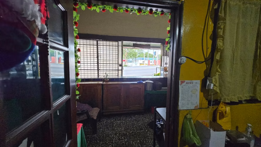 PROPIEDAD COMERCIAL CARRETERA SUR