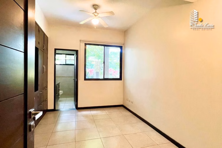 Preciosa Casa en Excelente Zona de Carretera Sur - AC