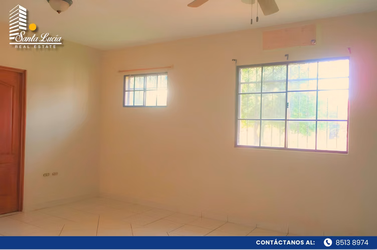 Venta de Casa Dentro de Residencial En Carretera Masaya - AC - Imagen 9