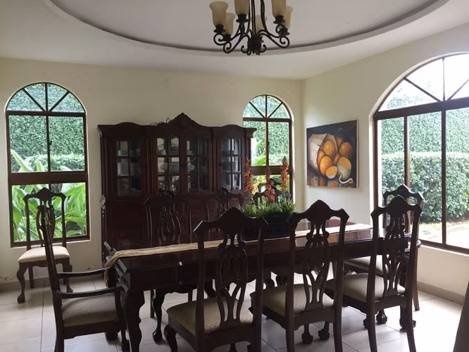 EN RENTA Casa Full Muebles – La Estancia, Santo Domingo NG