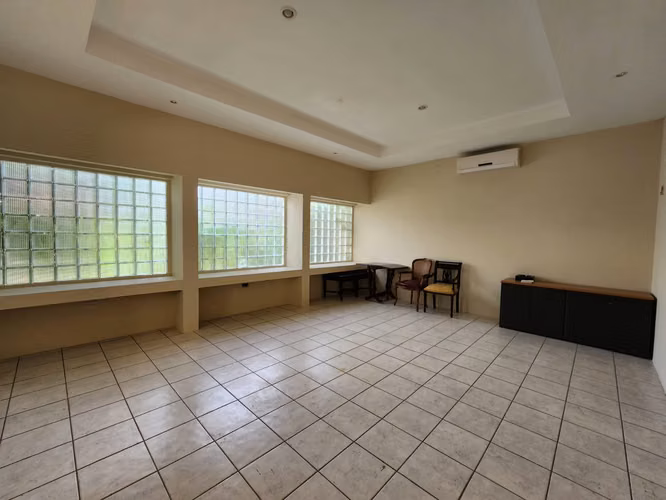 FH-Casa en Venta en Residencial Notredame(VENDIDO)
