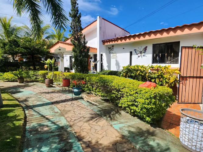 FH-Casa en Venta – Residencial Casa Blanca, Veracruz
