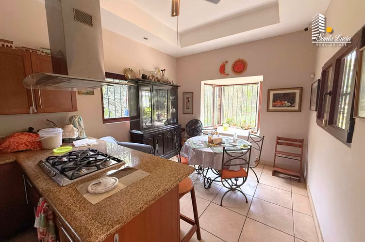 Casa con piscina en Santo Domingo en Venta - LL